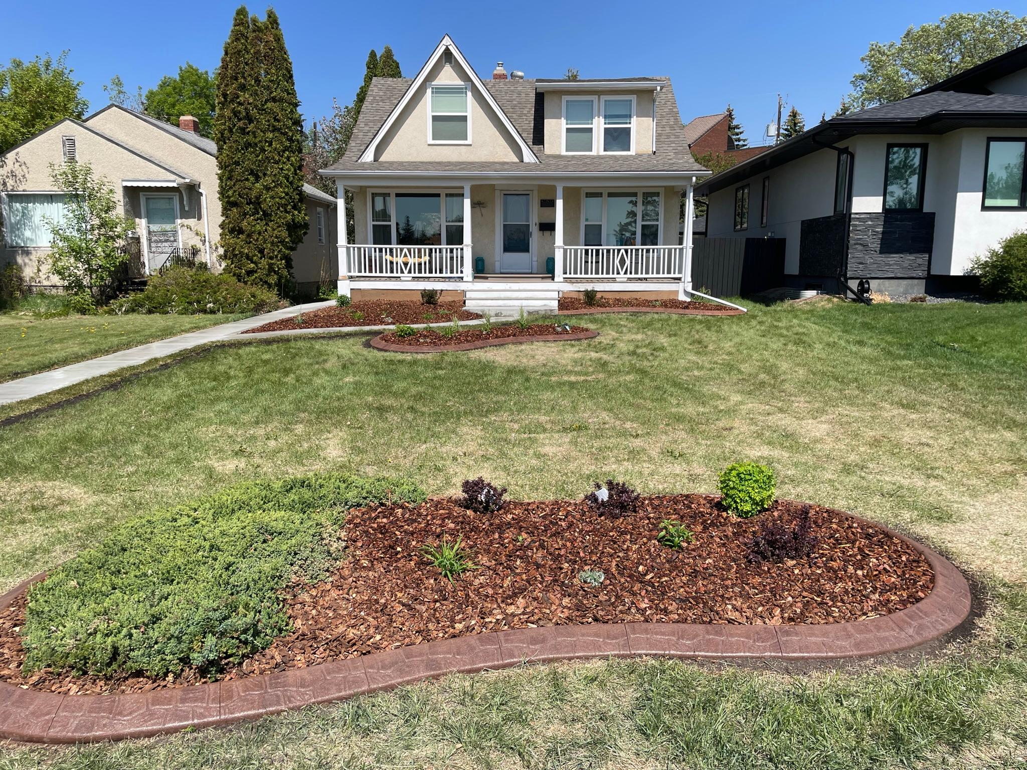 Front yard landscaping by Lush Landscaping Front yard landscaping by Lush Landscaping