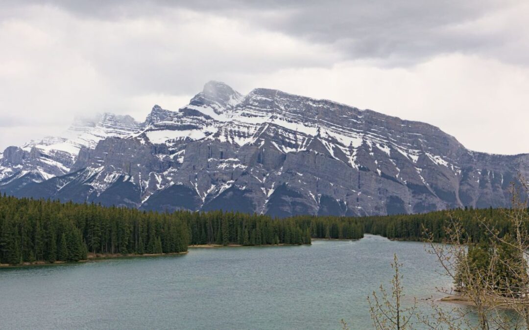 a photograph of the Canadian Rockies